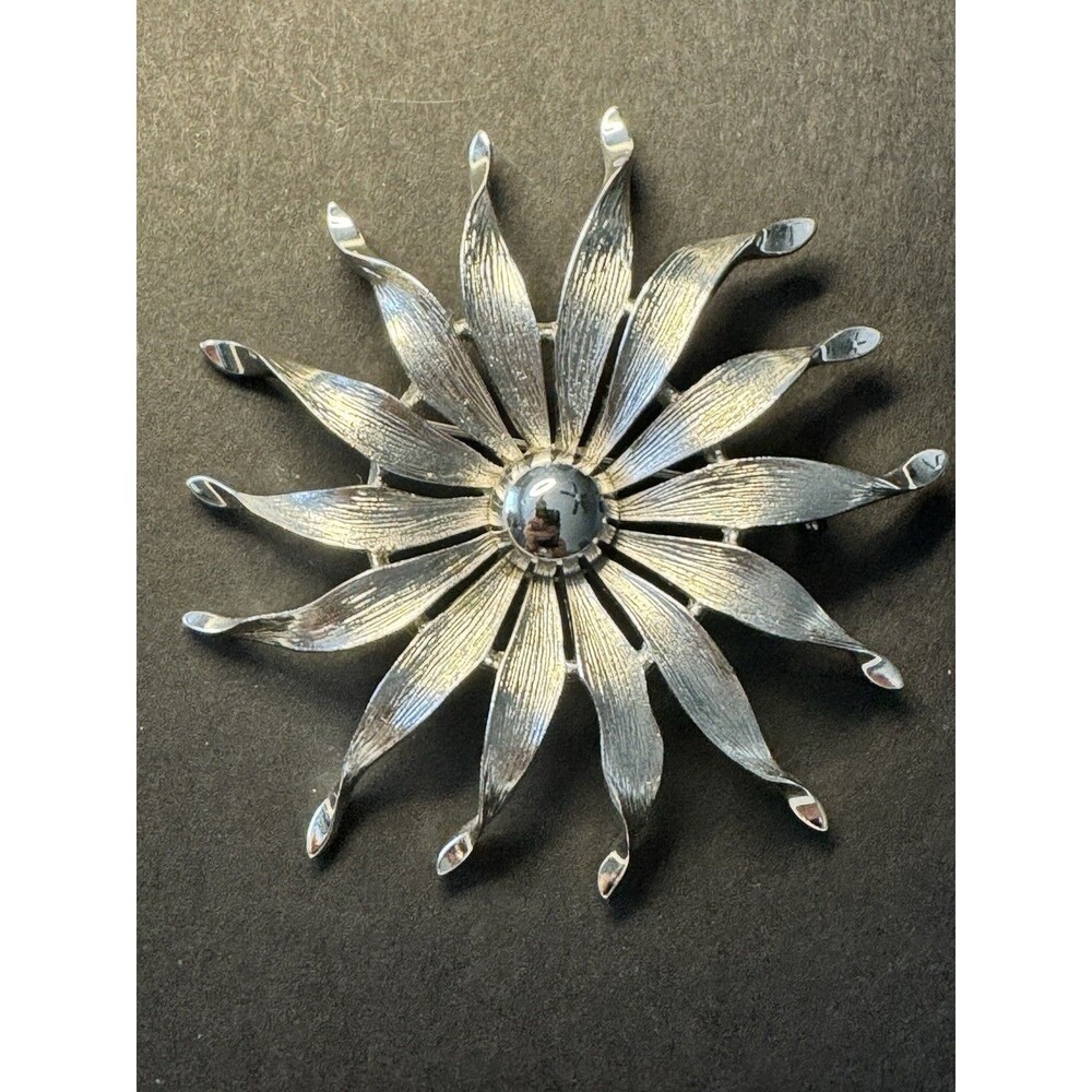 Vintage Crown Trifari Silver Tone Atomic Starburst Brooch MCM 2.7”